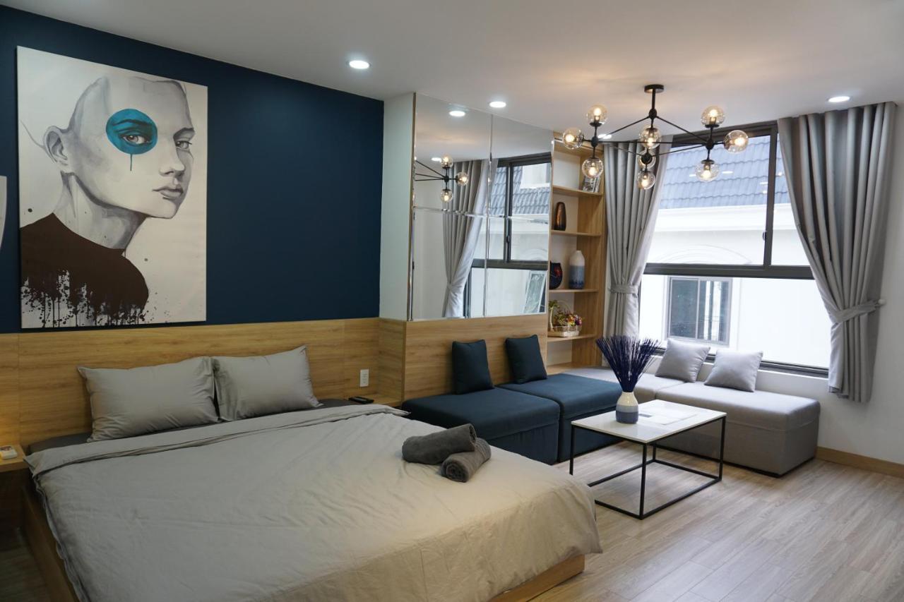 Five Star Near Airport *